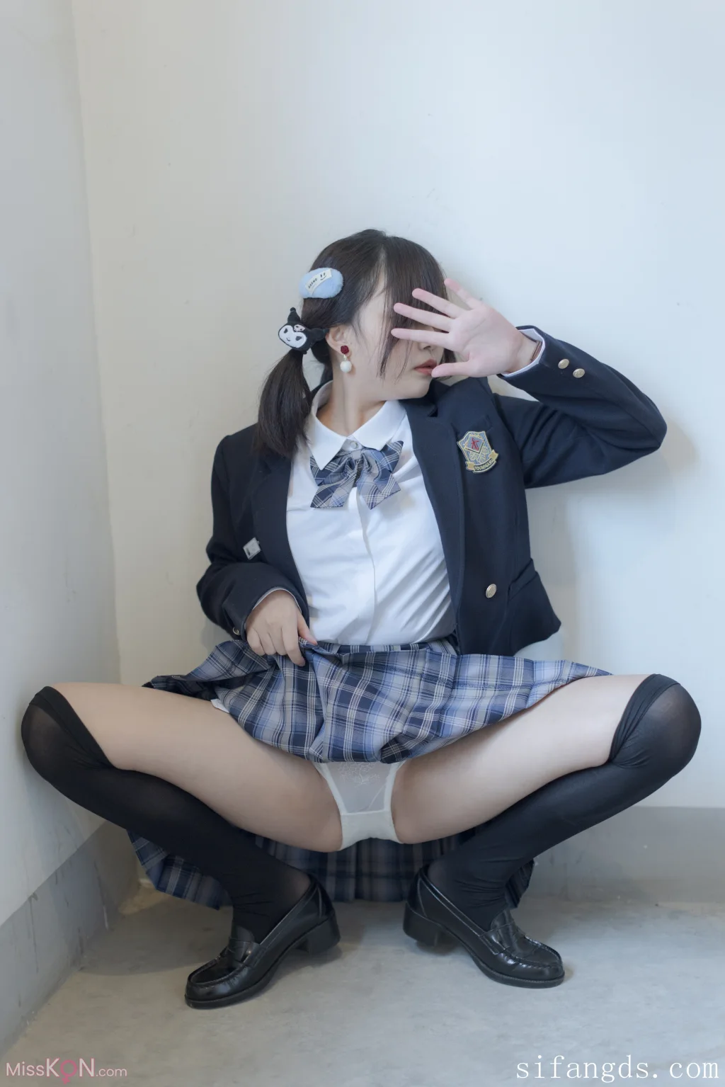[森萝财团写真] 小安 R18 内部定制 JK制服浴缸