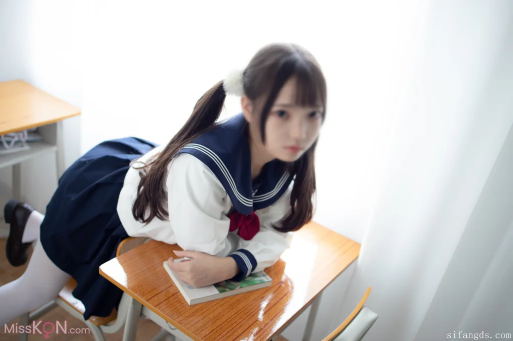 [森萝财团写真] 默陌 R18 内部定制 JK制服教室束缚