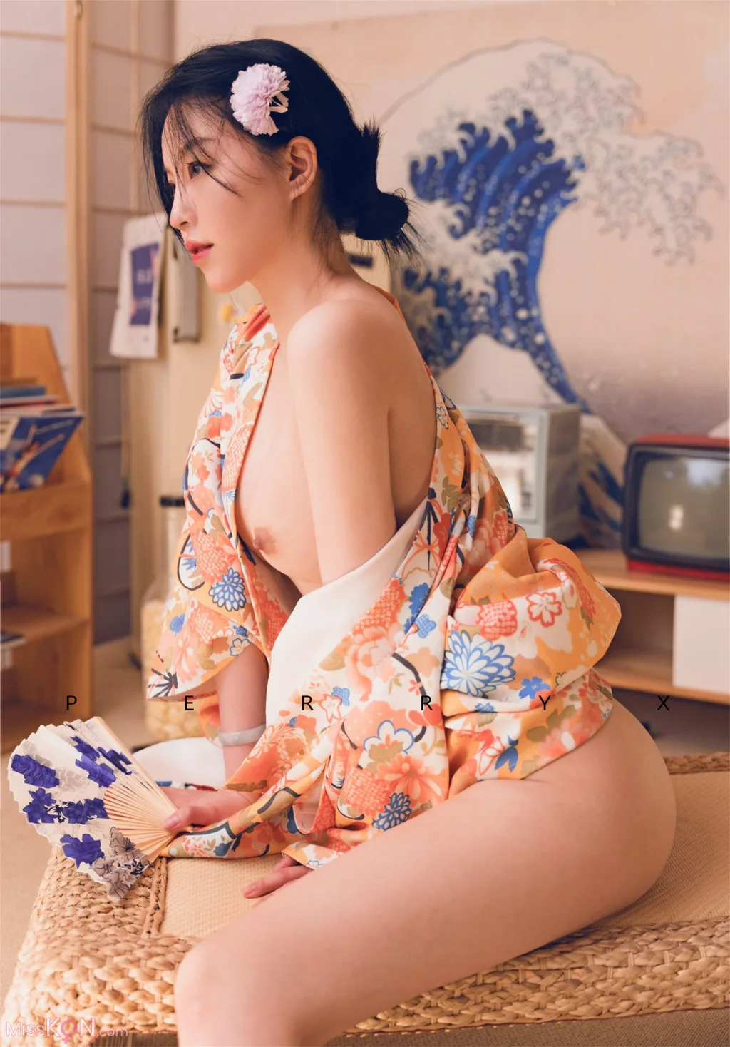 橘猫juju_ 顶级小美女 黑色蕾丝下的神秘诱惑