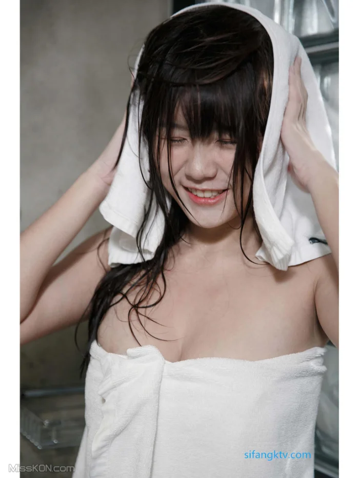 王寶_ 甜美正妹王_寶_氵其氵其待戀愛