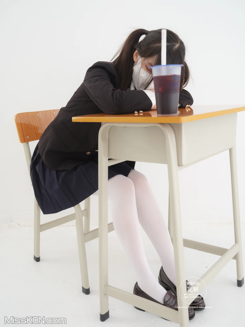 紧急企划 EX-006_ 见希w 西式JK 白丝