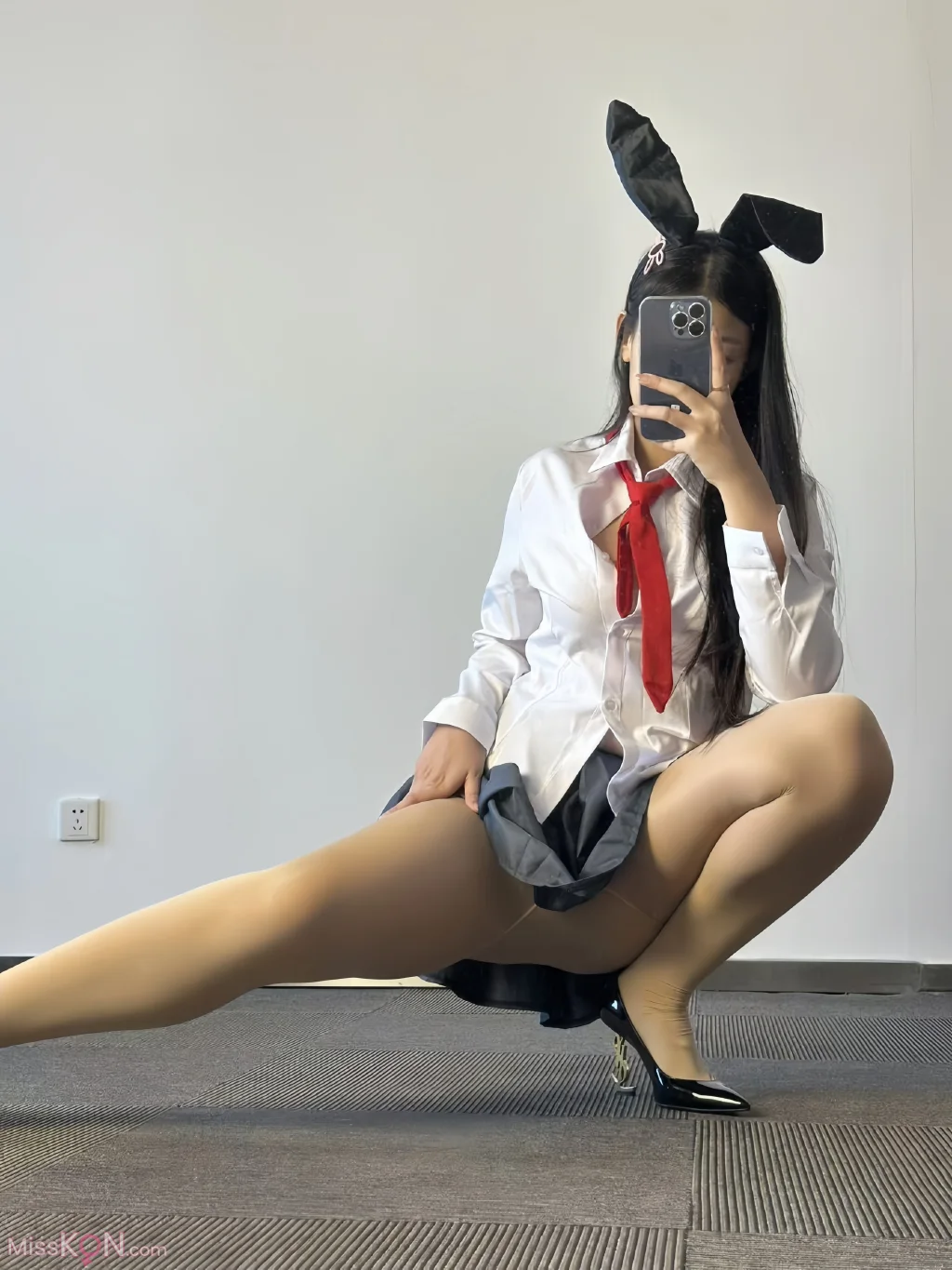 美邵女Baby_ 兔女郎学姐性感肉丝