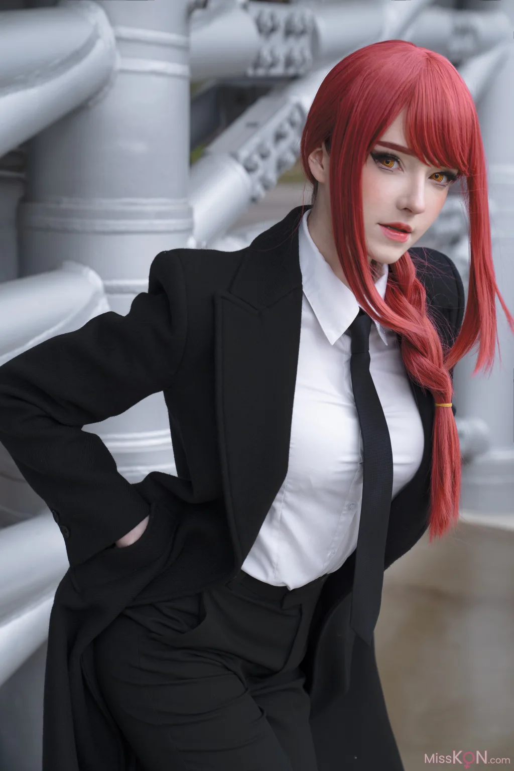 Coser@Candy_Ball_ Makima