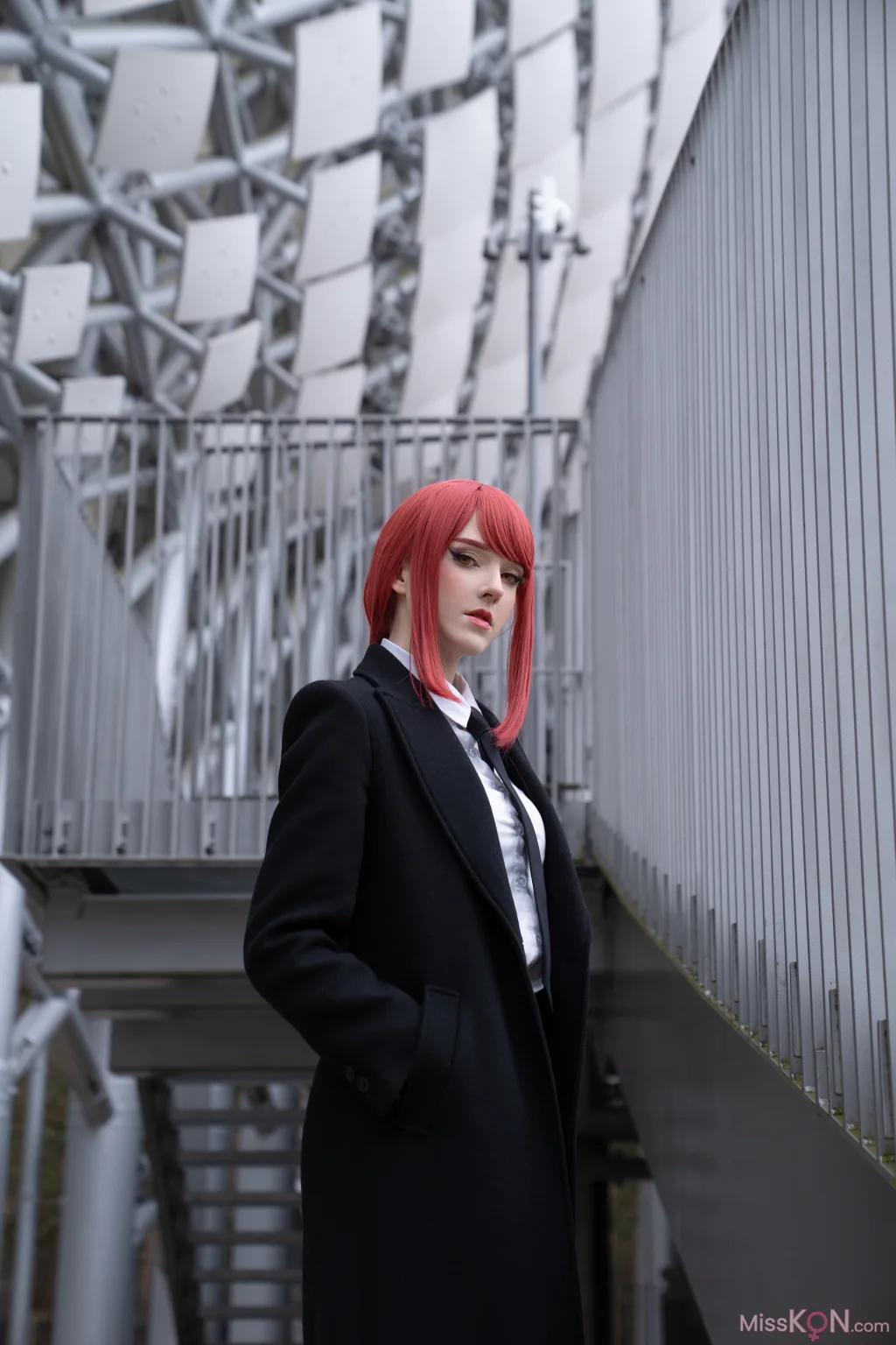 Coser@Candy_Ball_ Makima