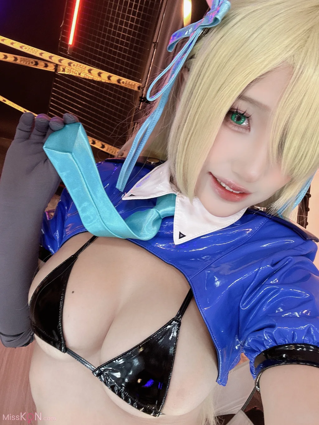 Coser@PuyPuy_ Officer Asuna