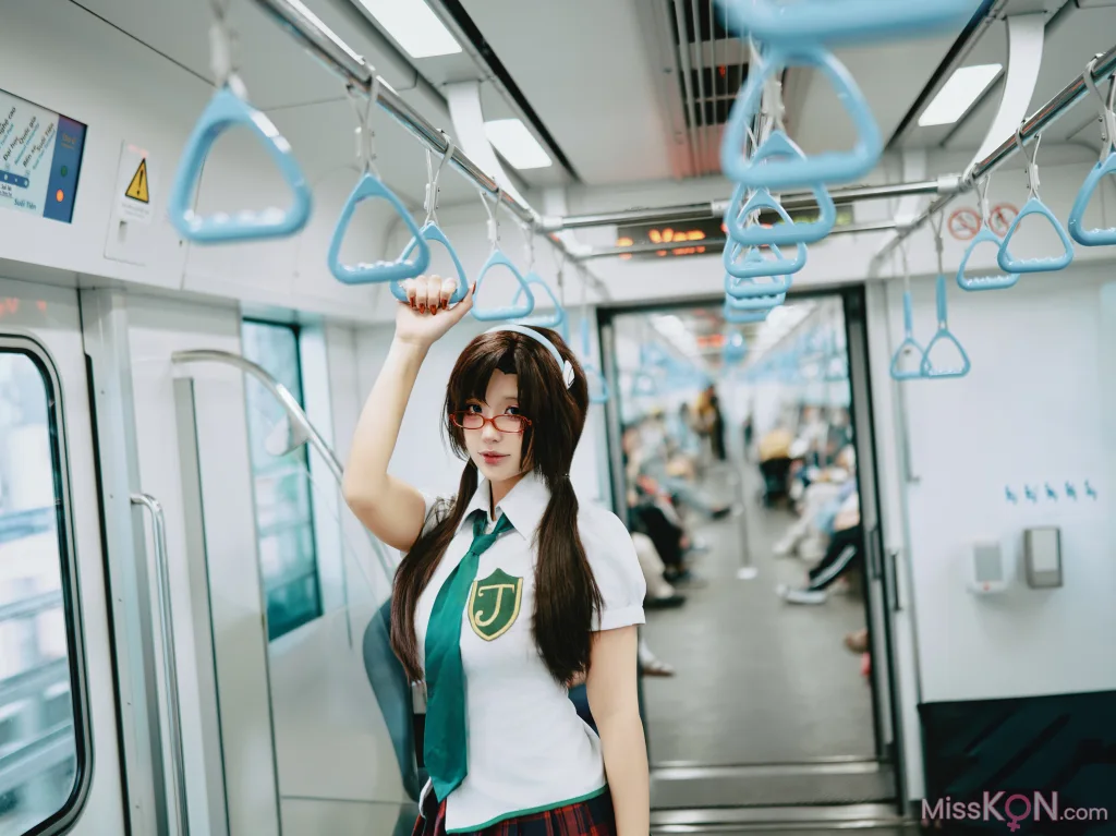 Coser@PuyPuy_ 真希波 Mari Swimsuit