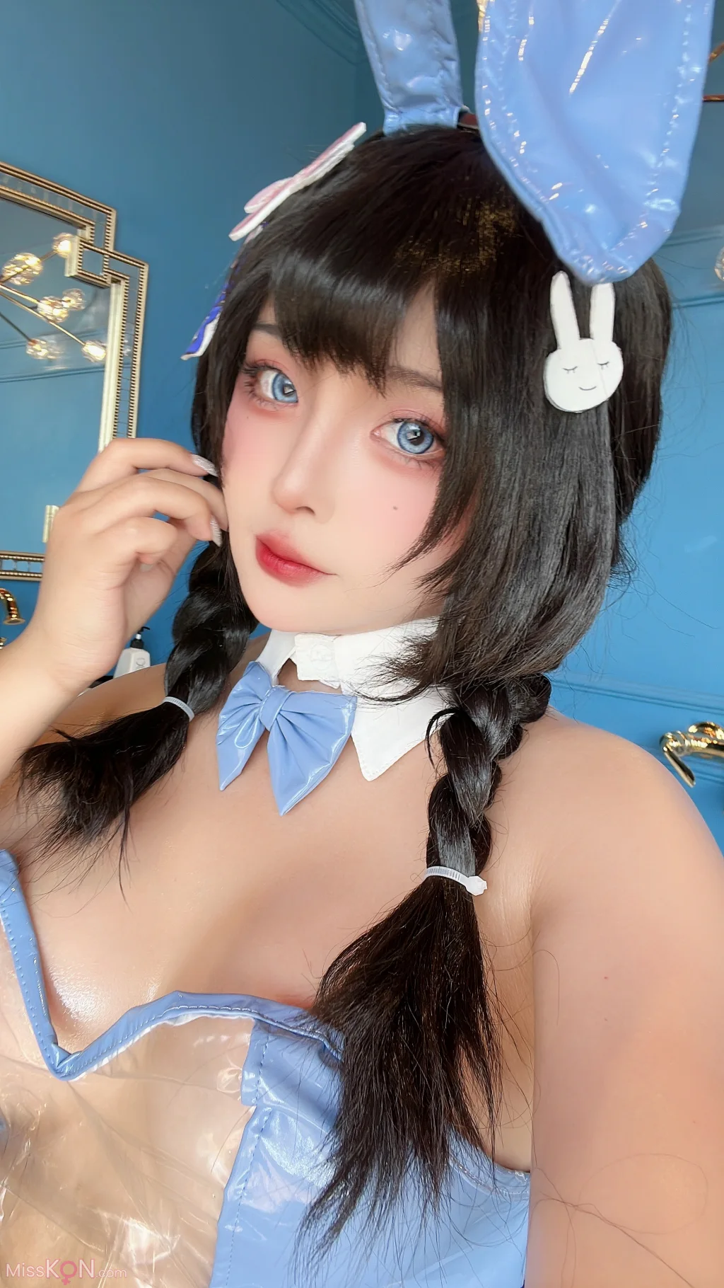 Coser@Sayo Momo_ Mary NIKKE Medical Bunny