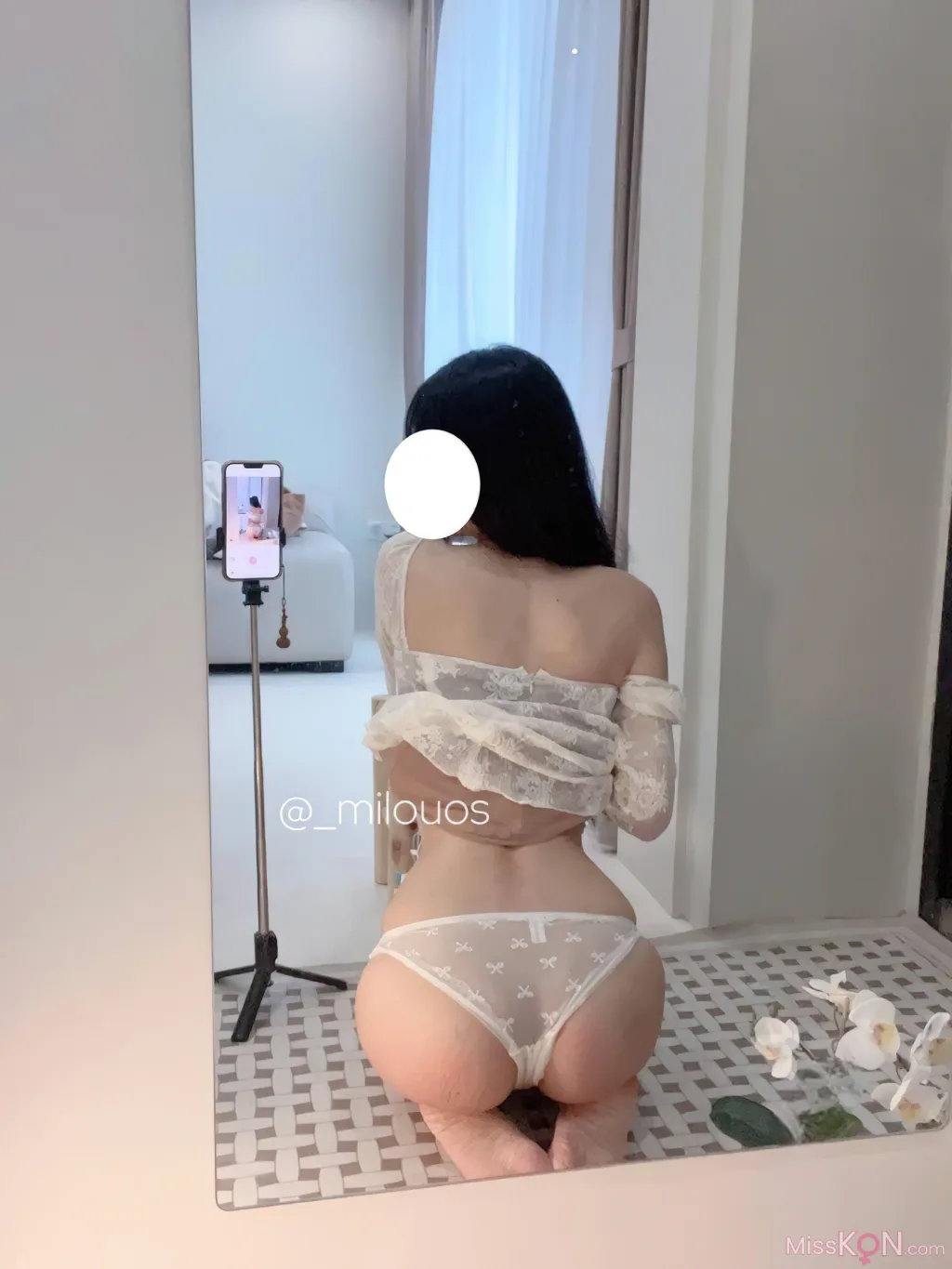Coser@_milouos(莎弥拉)_ 极品福利姬Cos锦集