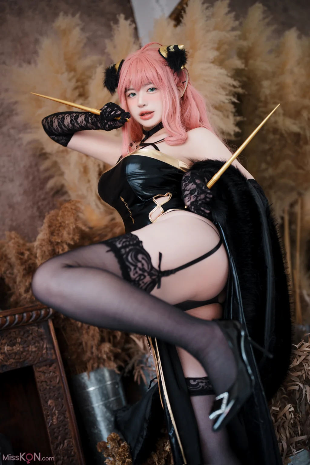 Coser@cocopie0218_ Moe
