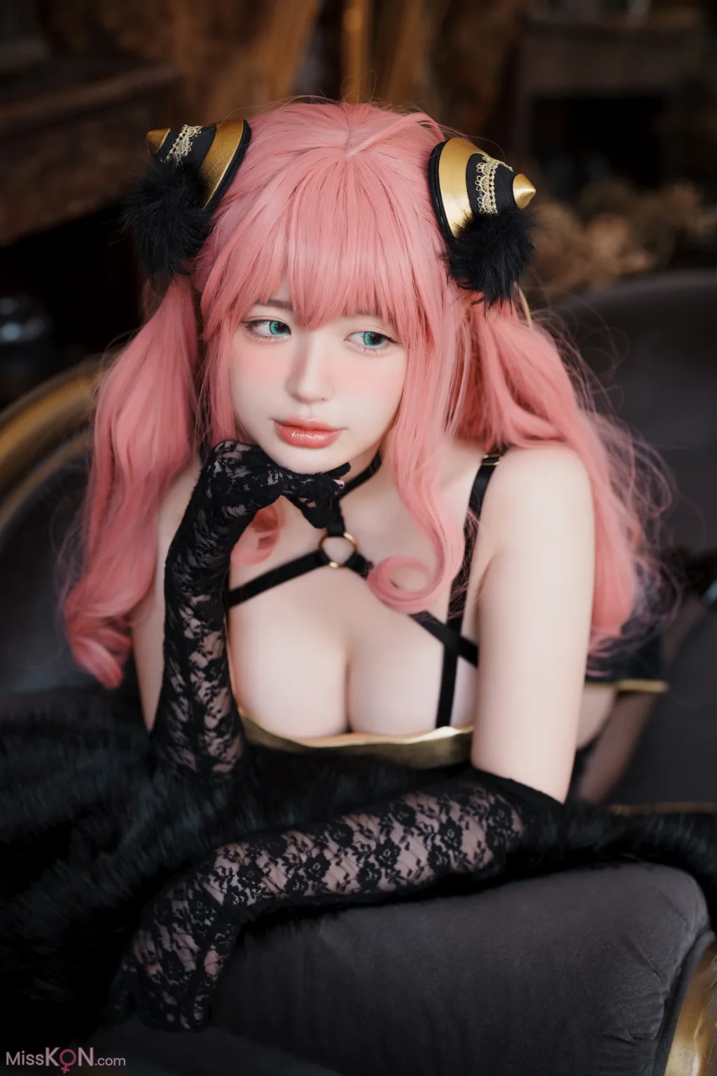 Coser@cocopie0218_ Moe