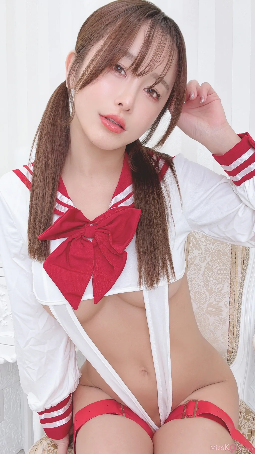 Coser@いくみ (193iKkyu3)_ V’s Make For a Great Uniform