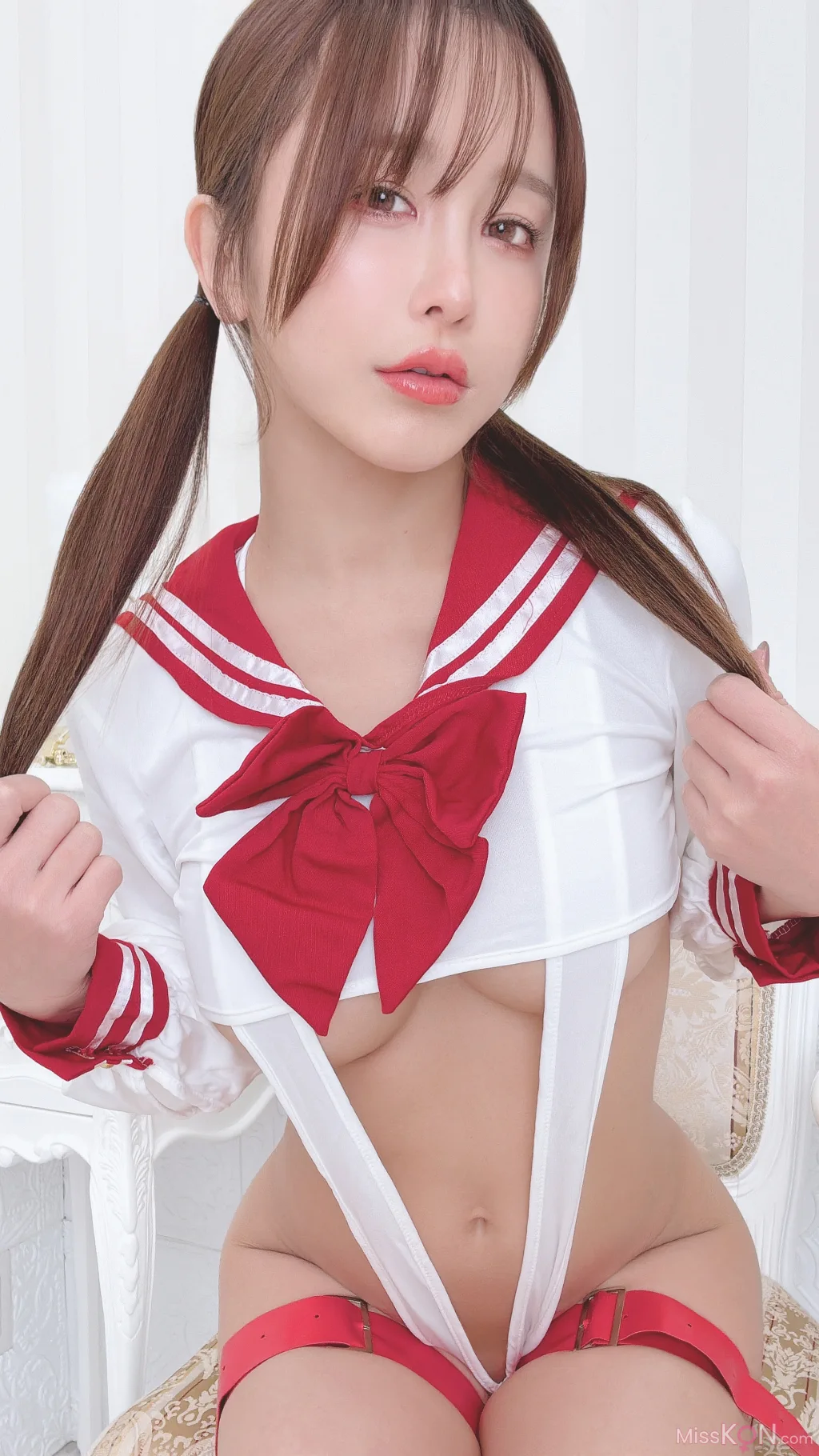 Coser@いくみ (193iKkyu3)_ V’s Make For a Great Uniform