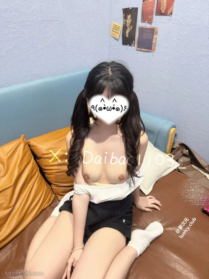 Coser@一枚呆呆_ 可可爱爱合法萝莉Coser