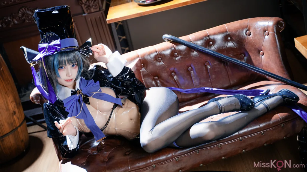 Coser@三無人型_ 碧蓝航线 柴郡绚烂夜梦