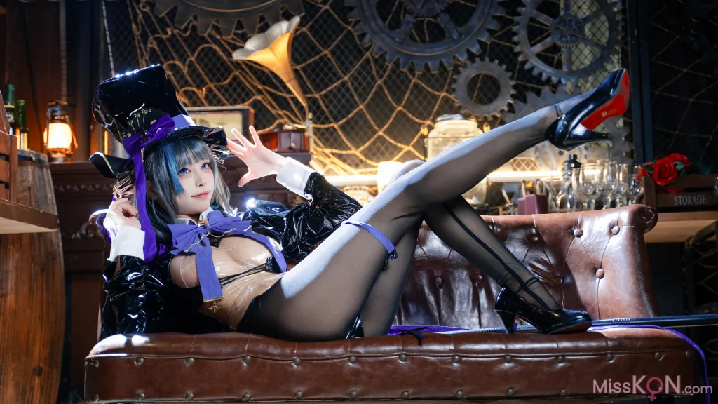 Coser@三無人型_ 碧蓝航线 柴郡绚烂夜梦