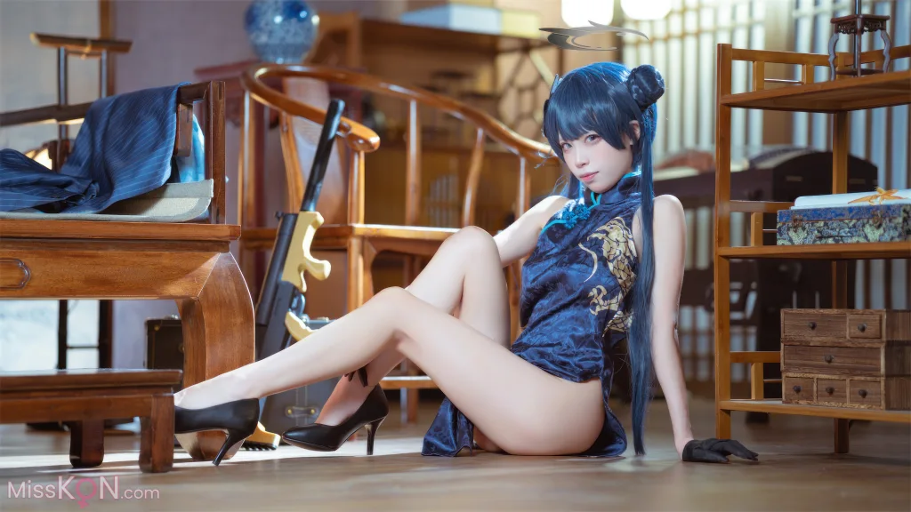 Coser@三無人型_ 蔚蓝档案 龙华妃咲 旗袍