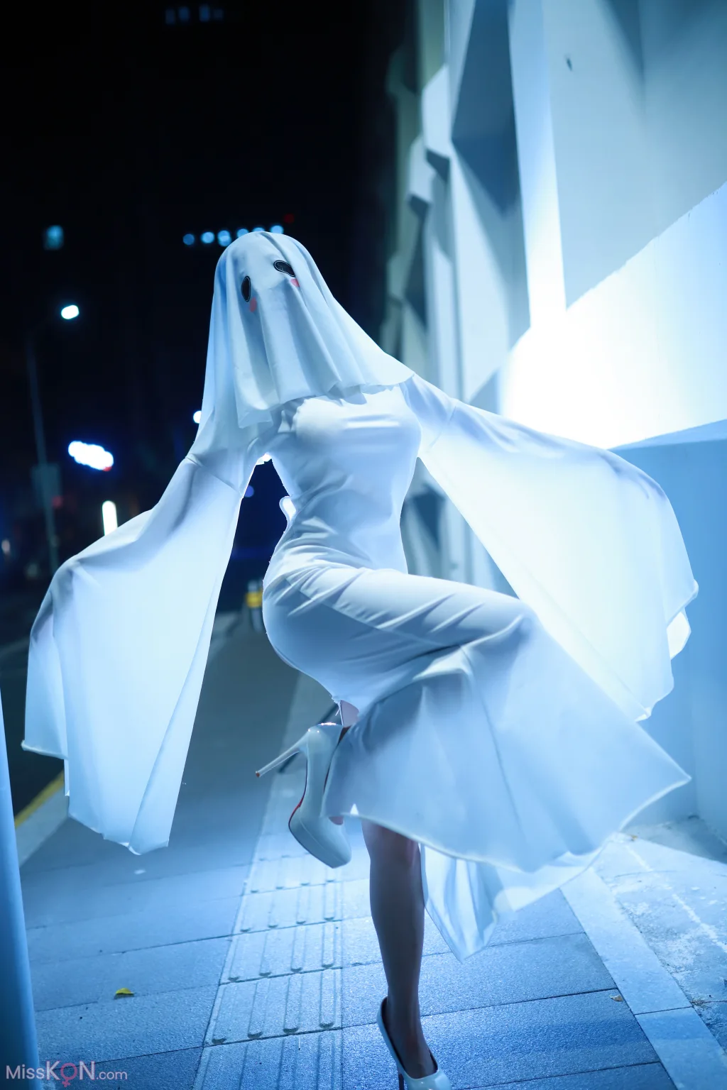 Coser@上杉绘梨落_ 幽灵娘