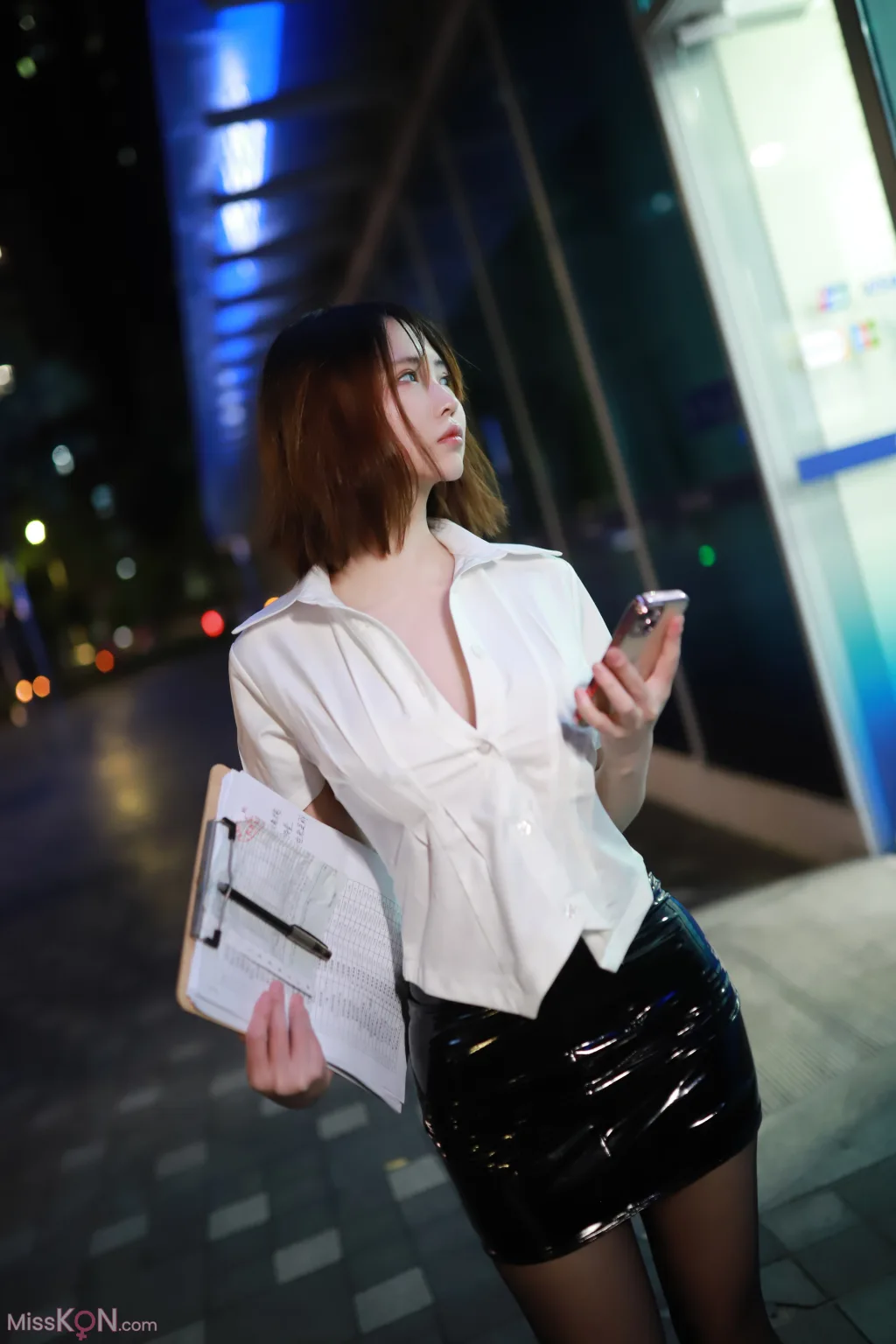 Coser@上杉绘梨落_ 被人跟踪