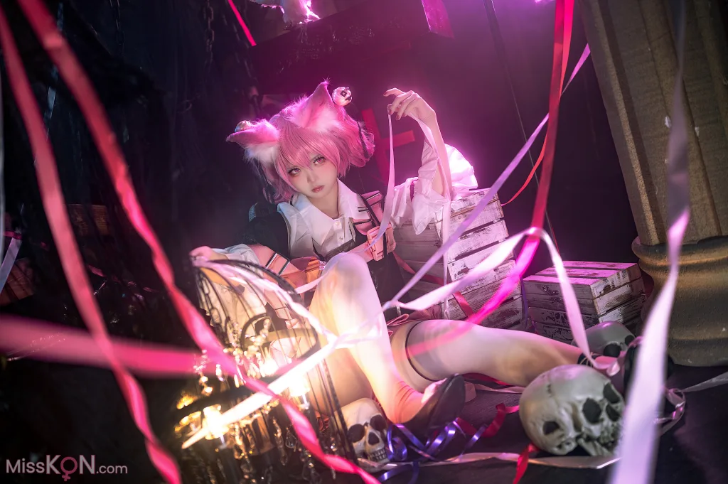 Coser@伊喵君_ 明日方舟巫恋