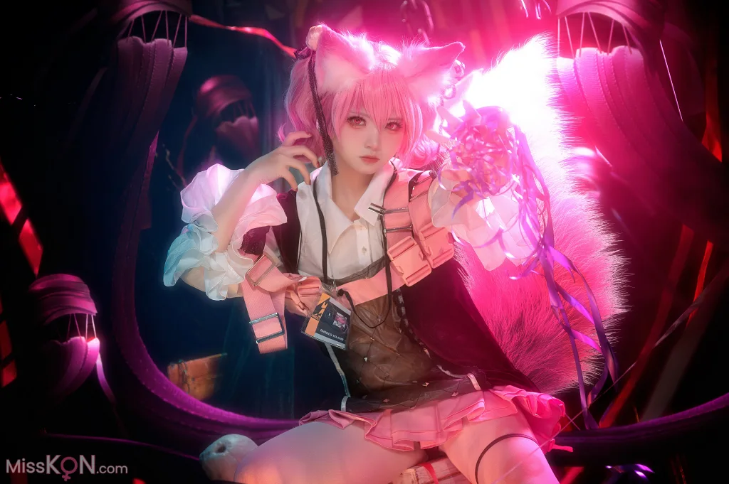 Coser@伊喵君_ 明日方舟巫恋