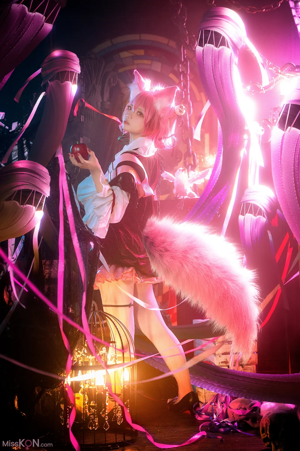Coser@伊喵君_ 明日方舟巫恋