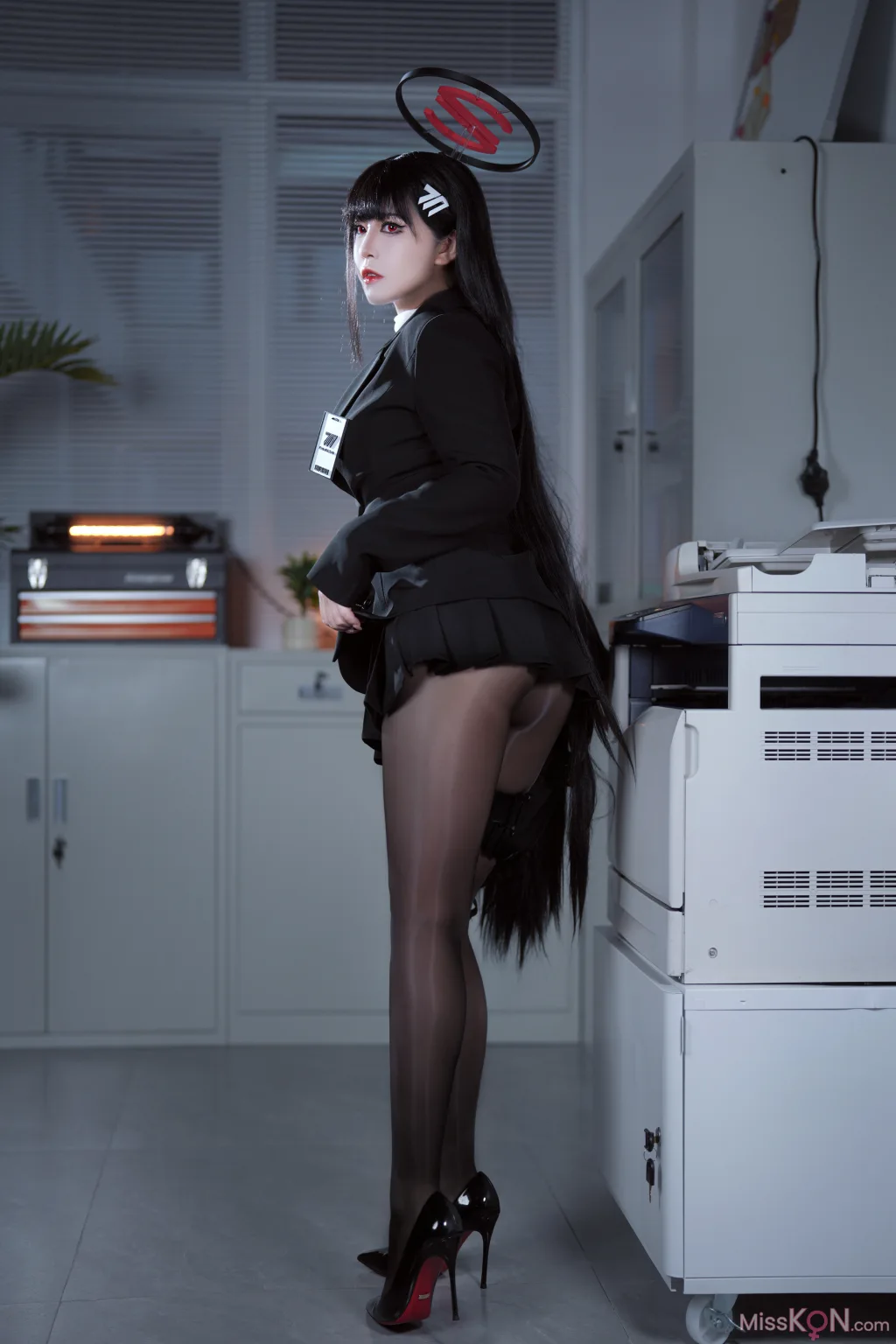 Coser@半半子_ 碧蓝档案 调月莉音
