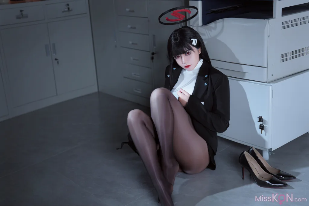 Coser@半半子_ 碧蓝档案 调月莉音
