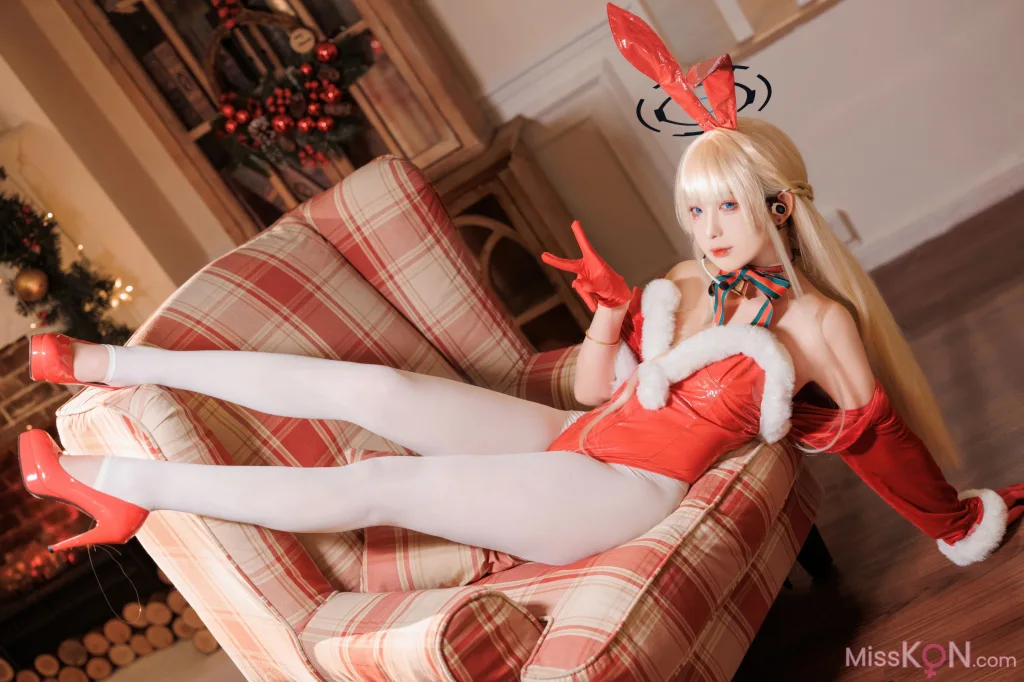 Coser@封疆疆v_ 蔚蓝档案 飞鸟马时 圣诞
