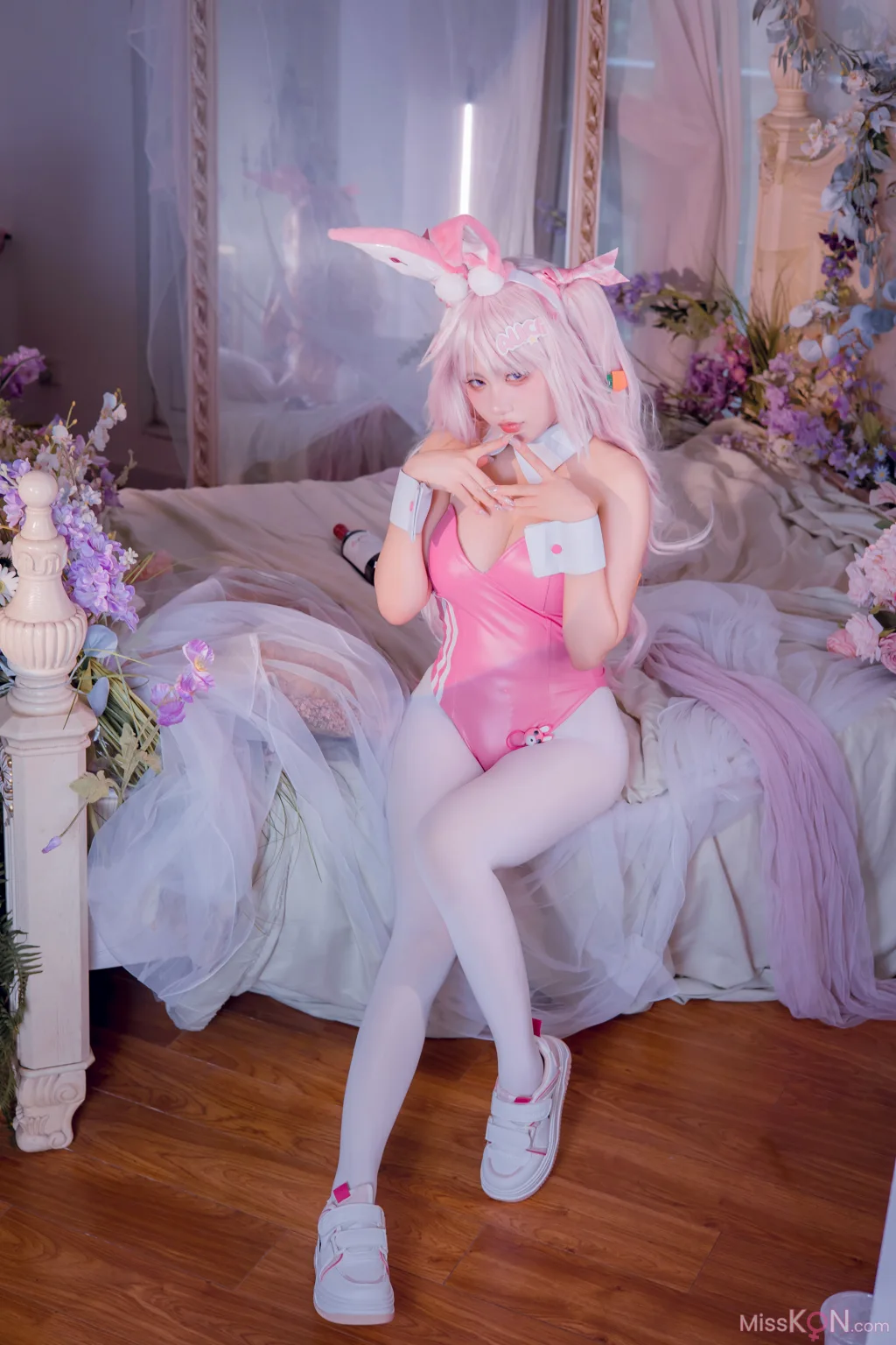 Coser@是一只熊仔吗_ Nikke爱丽丝兔女郎