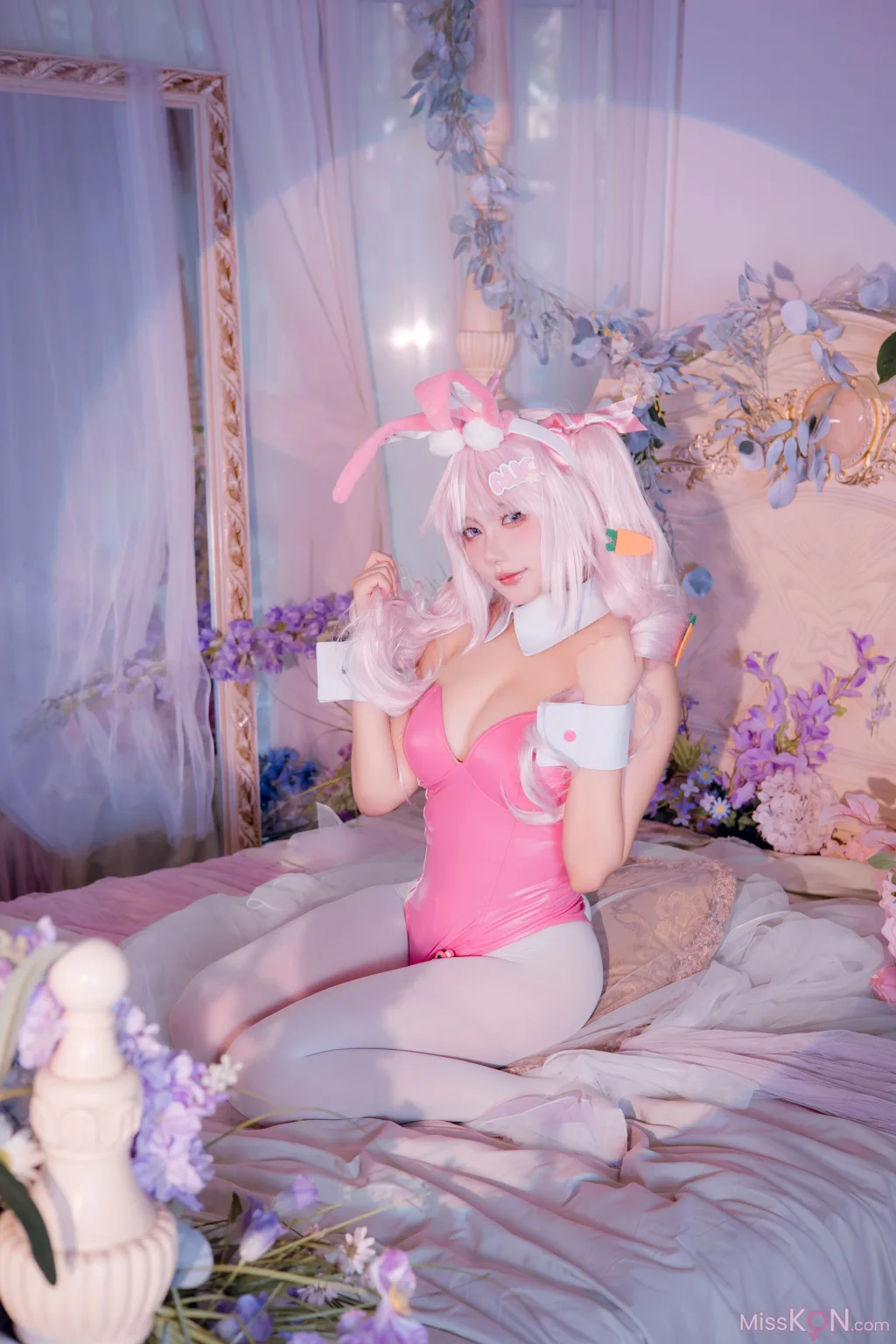 Coser@是一只熊仔吗_ Nikke爱丽丝兔女郎