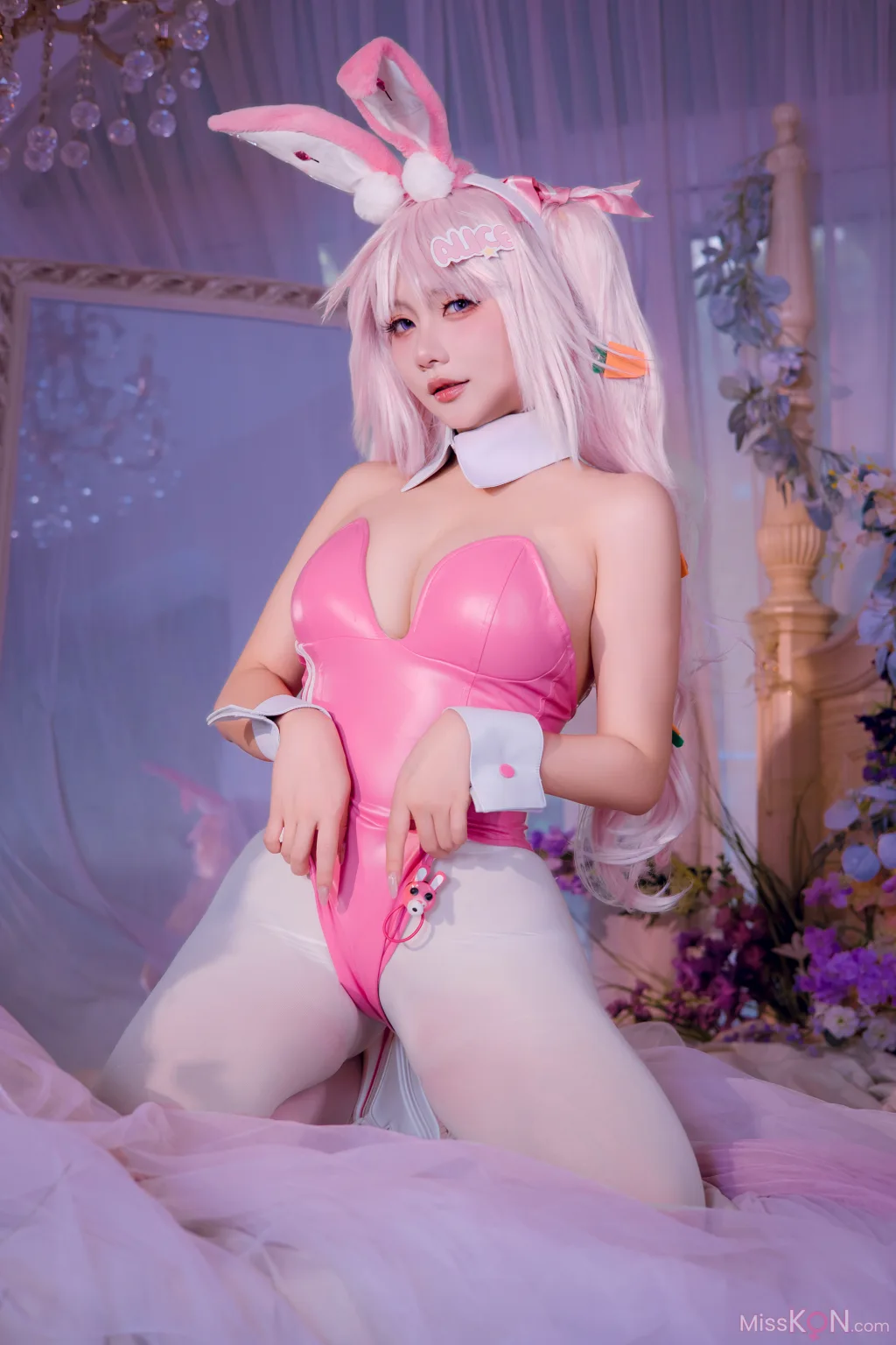 Coser@是一只熊仔吗_ Nikke爱丽丝兔女郎