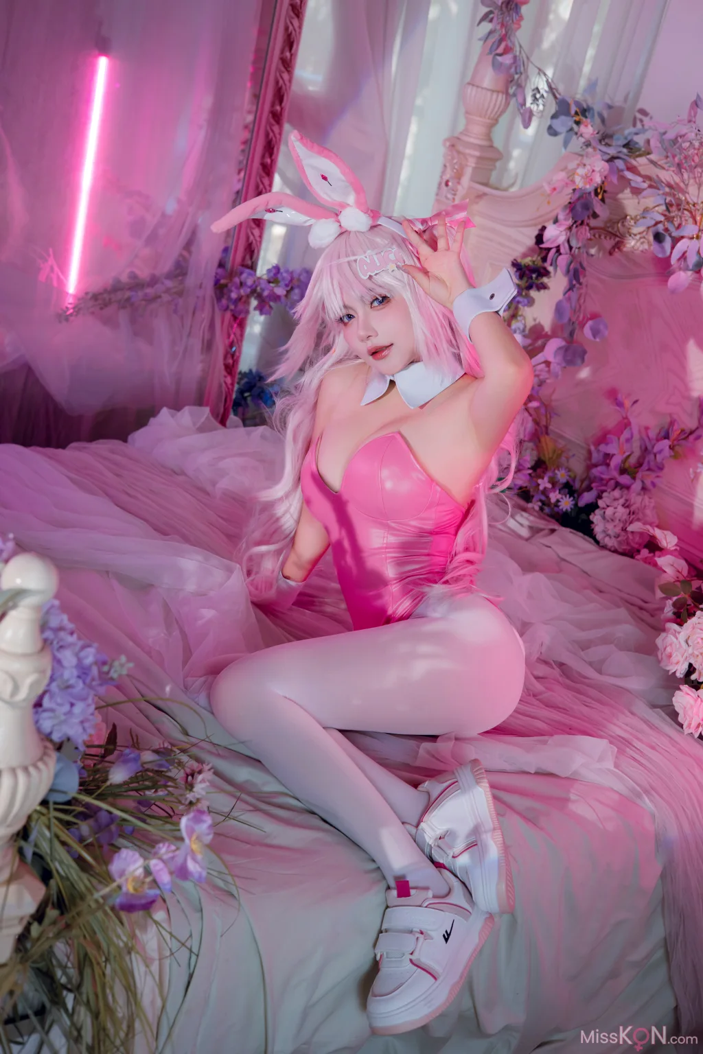 Coser@是一只熊仔吗_ Nikke爱丽丝兔女郎