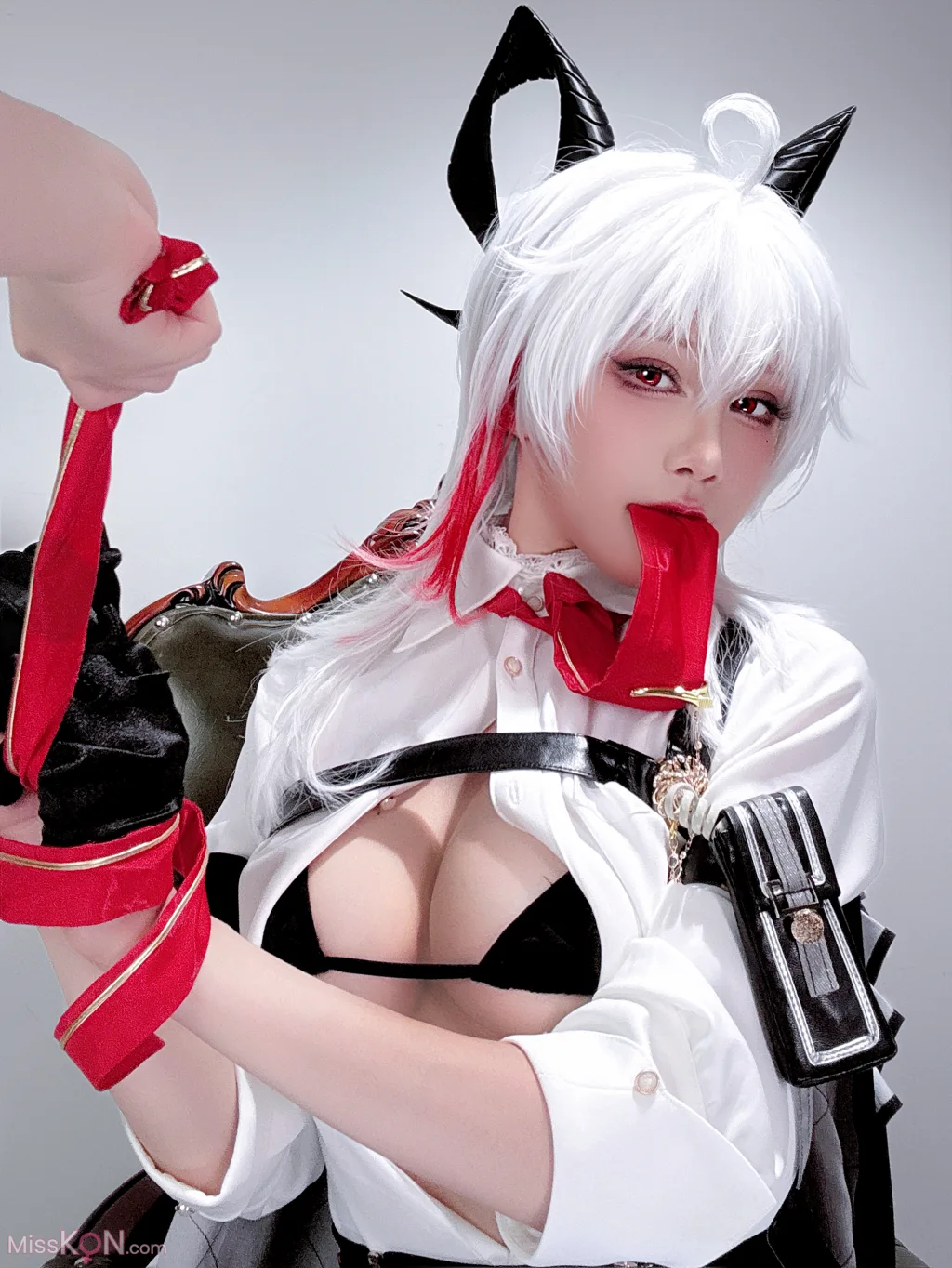Coser@水淼Aqua_ 贊妮 自拍