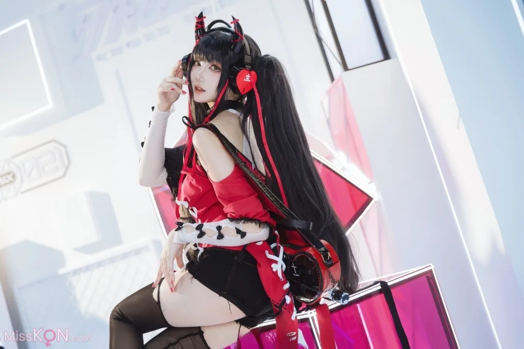 Coser@瓜希酱_ 交错战线cos旋律