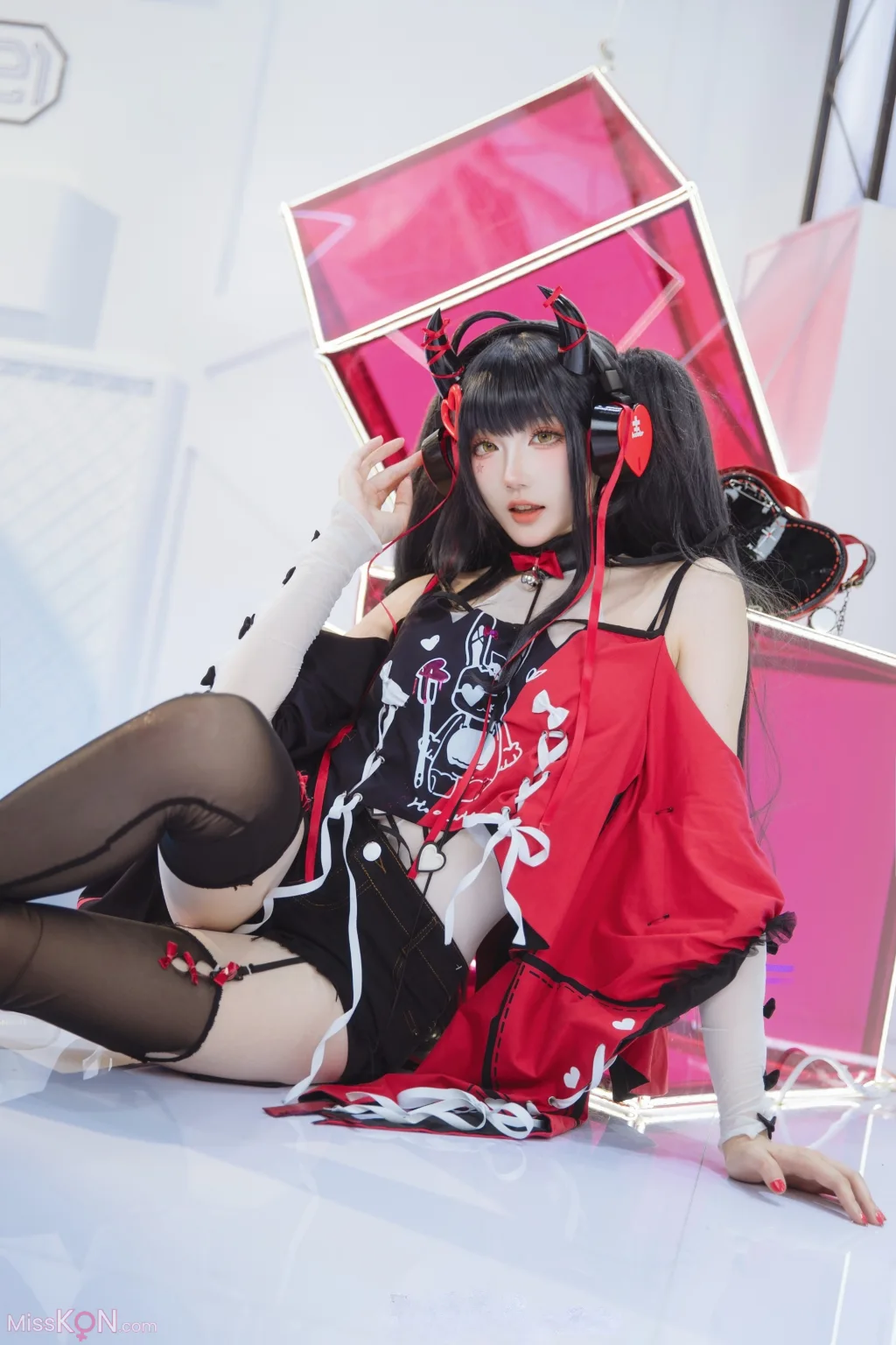 Coser@瓜希酱_ 交错战线cos旋律