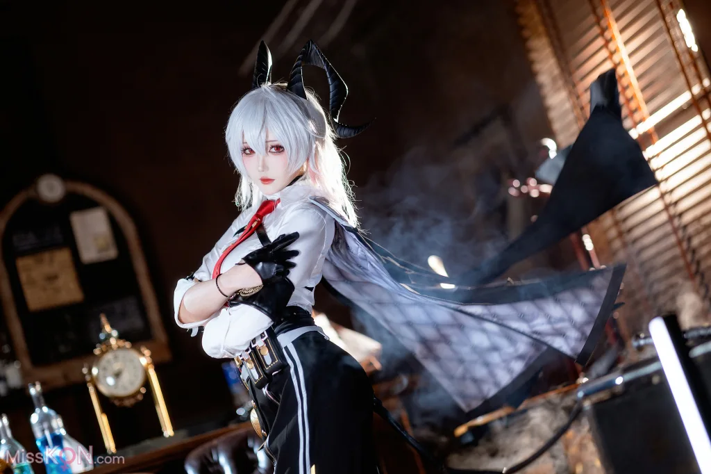 Coser@瓜希酱_ 鸣潮 赞妮