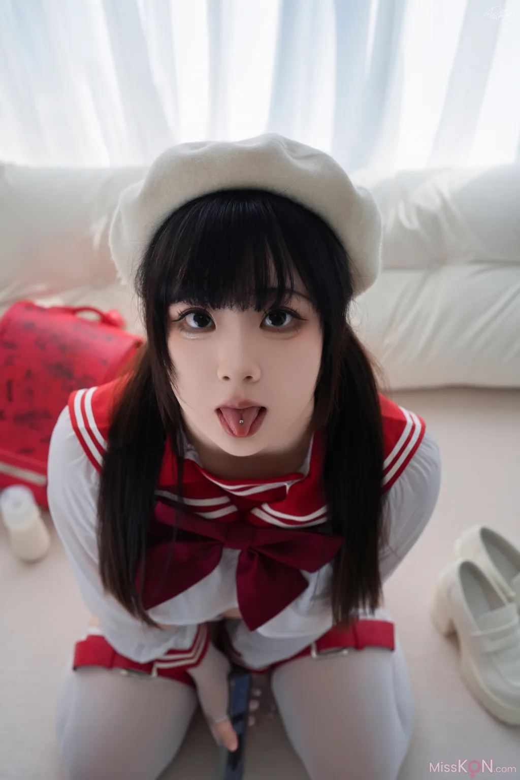 Coser@皮皮奶可可爱了啦_ JK红书包