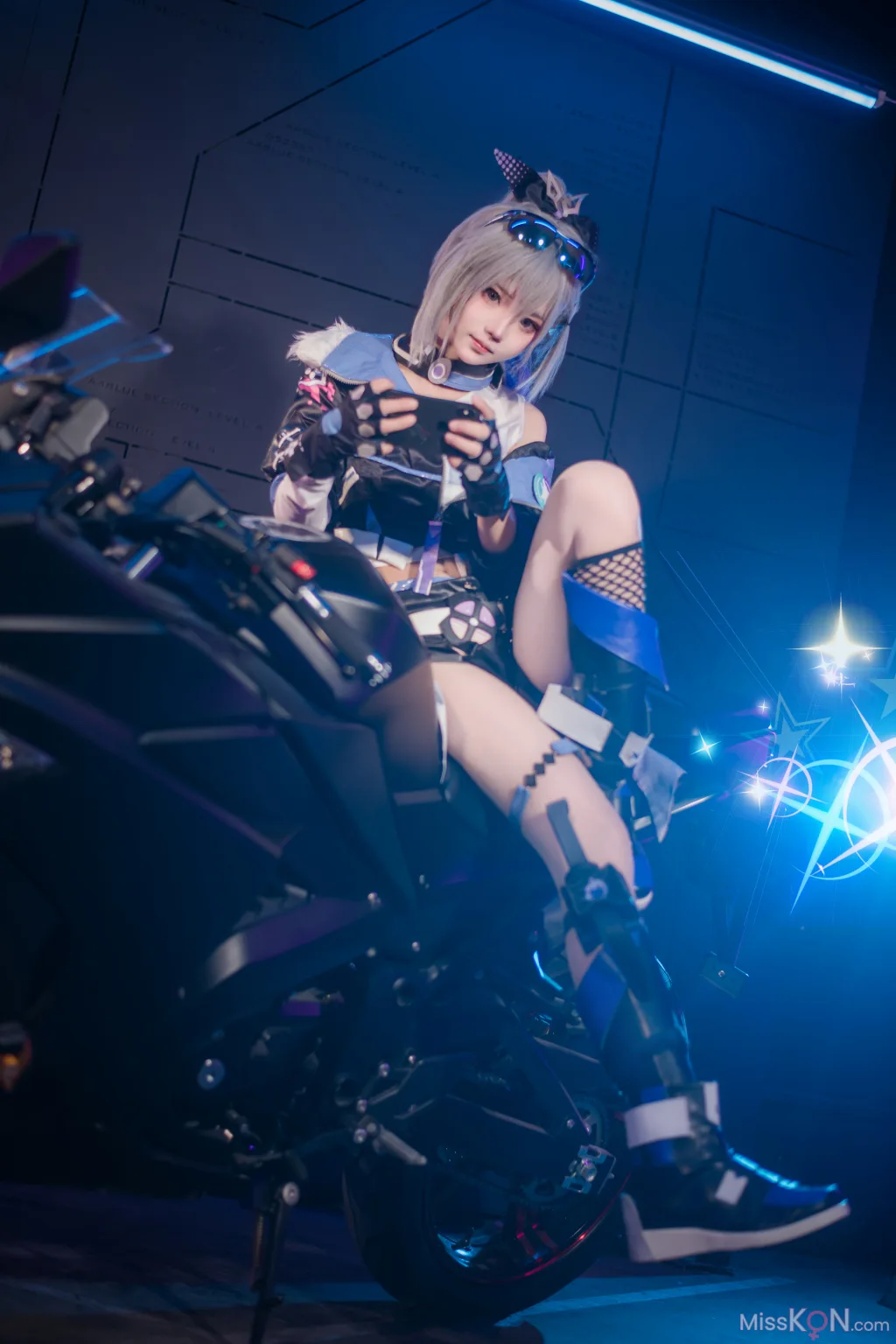 Coser@花柒Hana_ 崩坏：星穹铁道 银狼