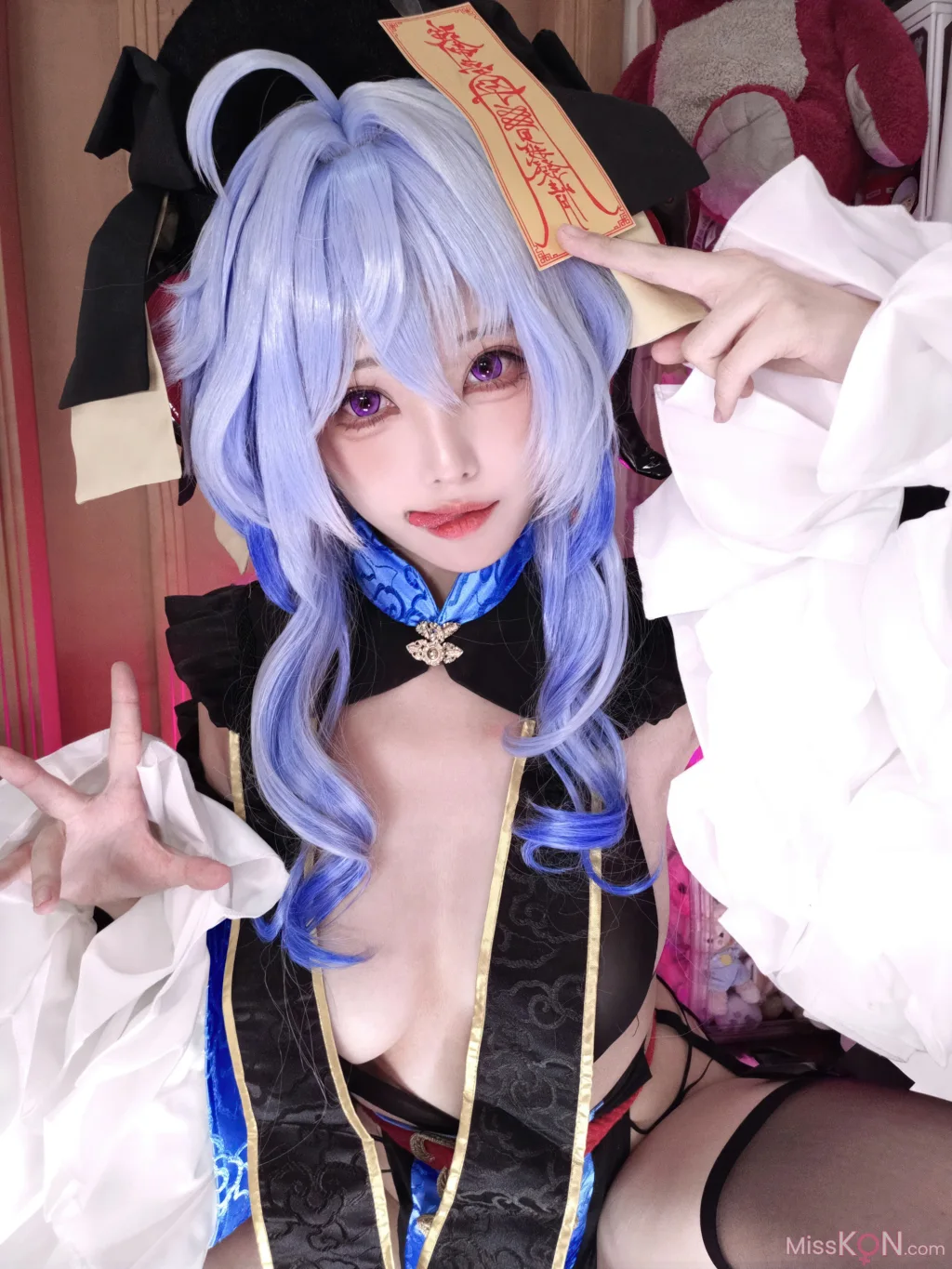 Coser@蜜汁猫裘_ 原神 甘雨 国风小僵尸