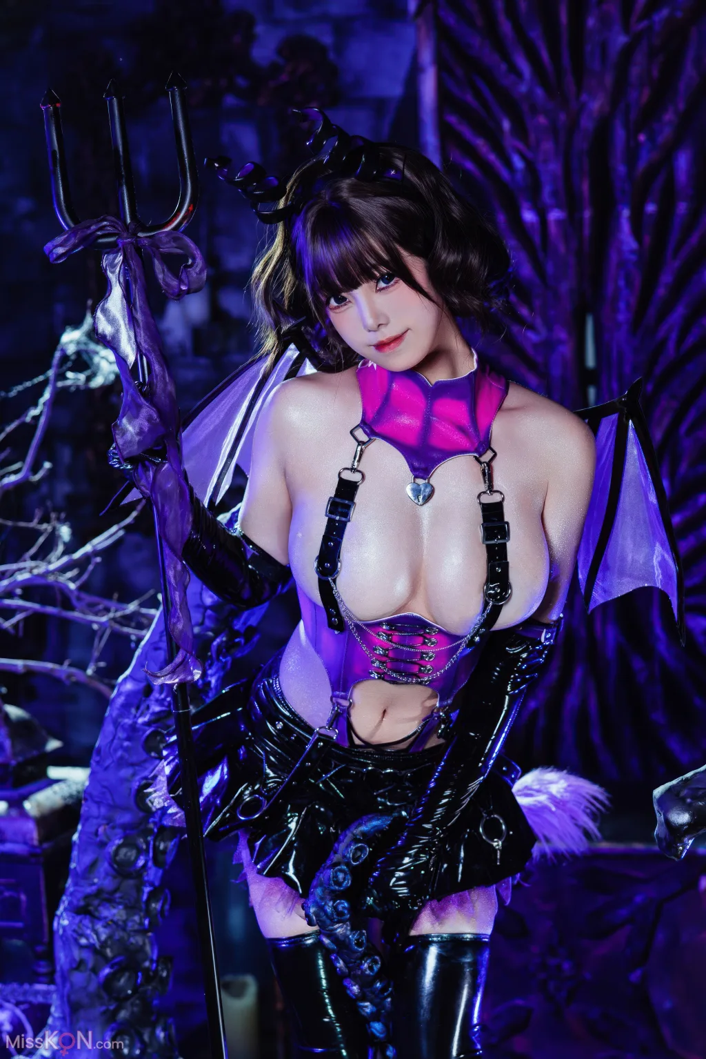 Coser@蜜汁猫裘_ 触手魅魔