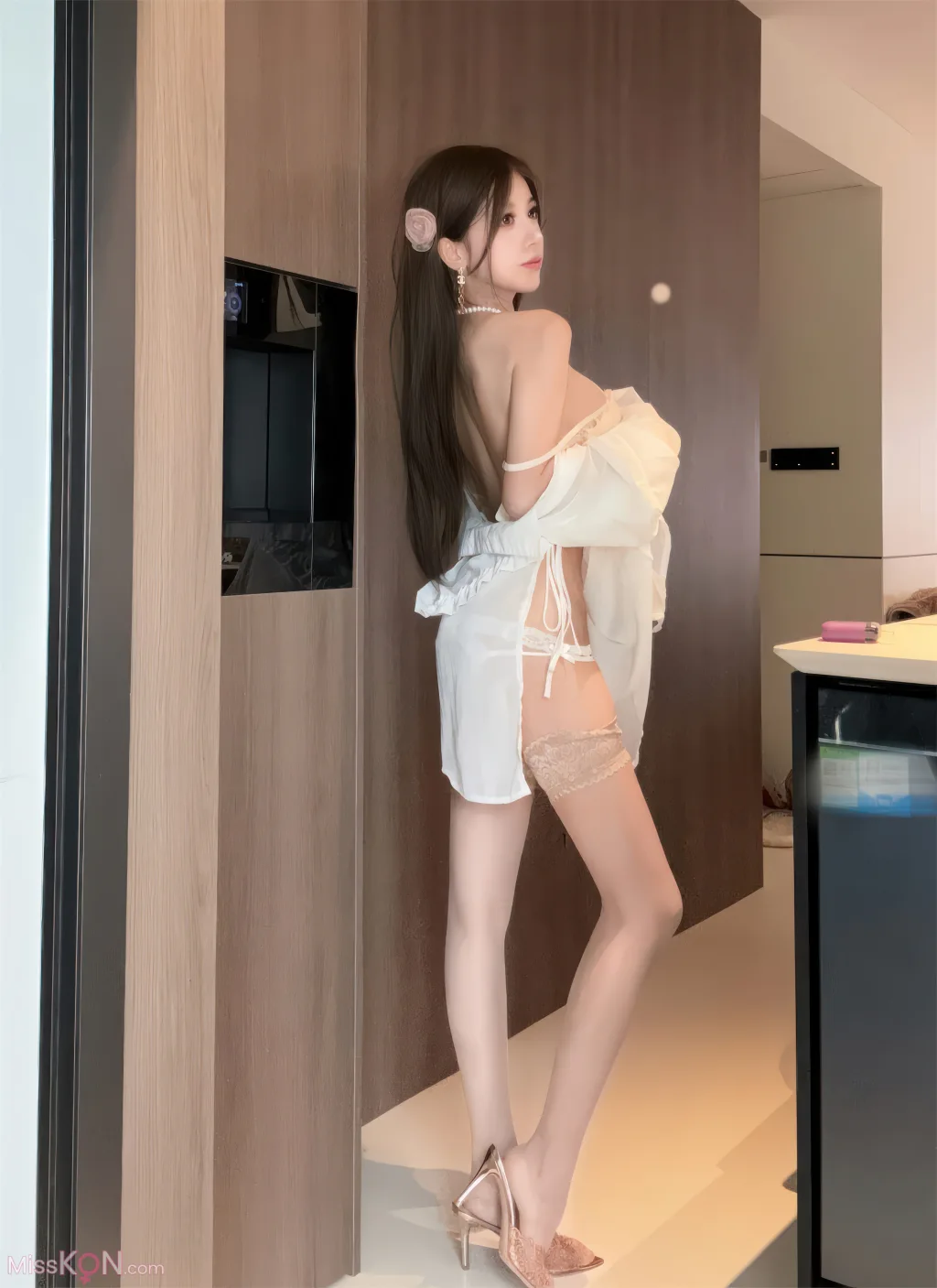 Coser@过期米线线喵_ 羞涩の妻