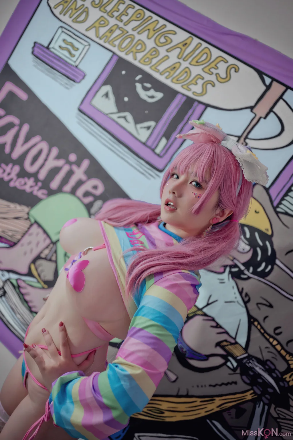 Coser@阿半今天很开心_ 粉色双马尾