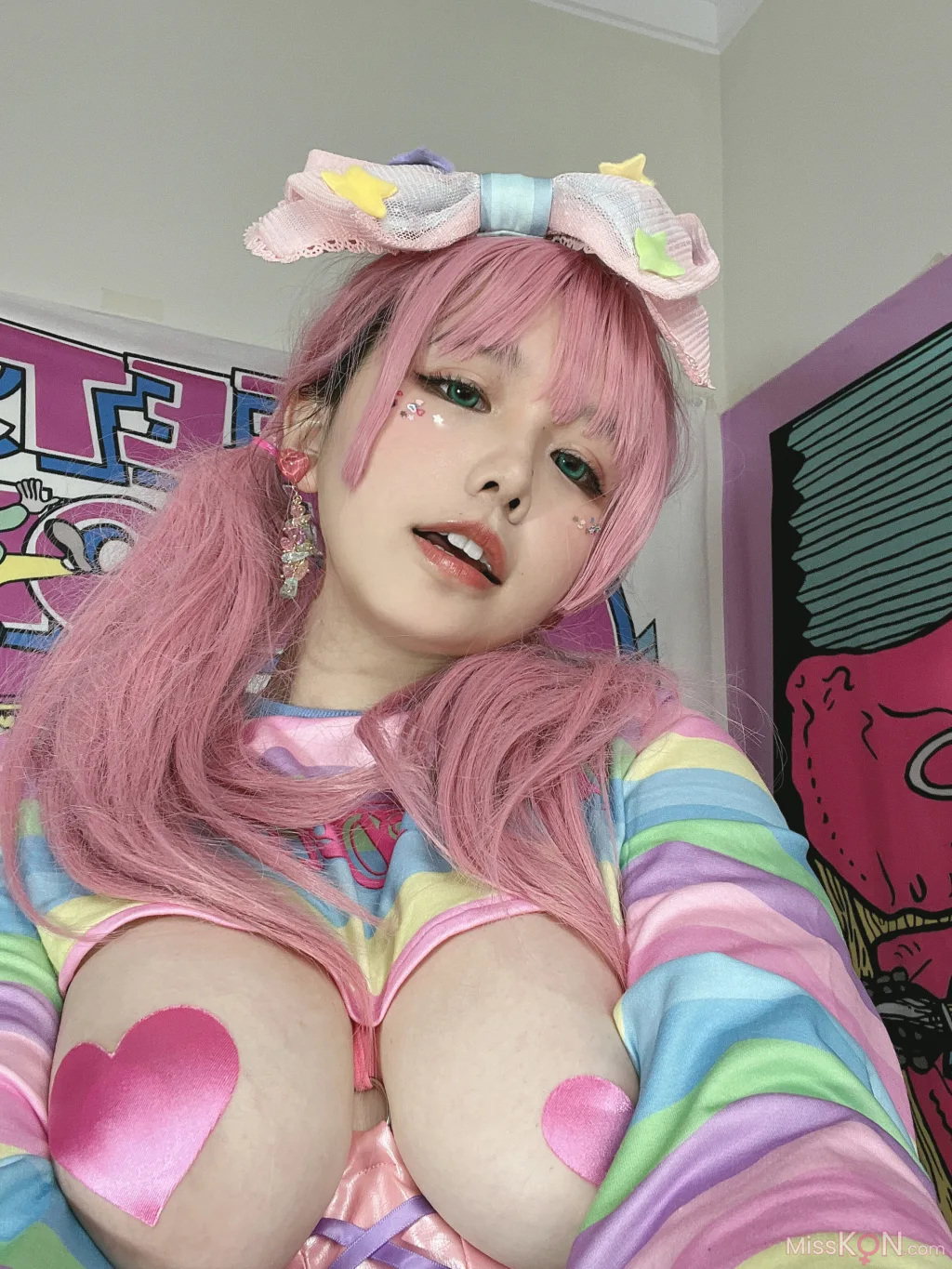 Coser@阿半今天很开心_ 粉色双马尾