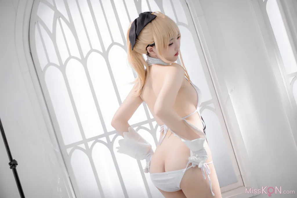 Coser@阿薰kaOri_ FGO 白Saber