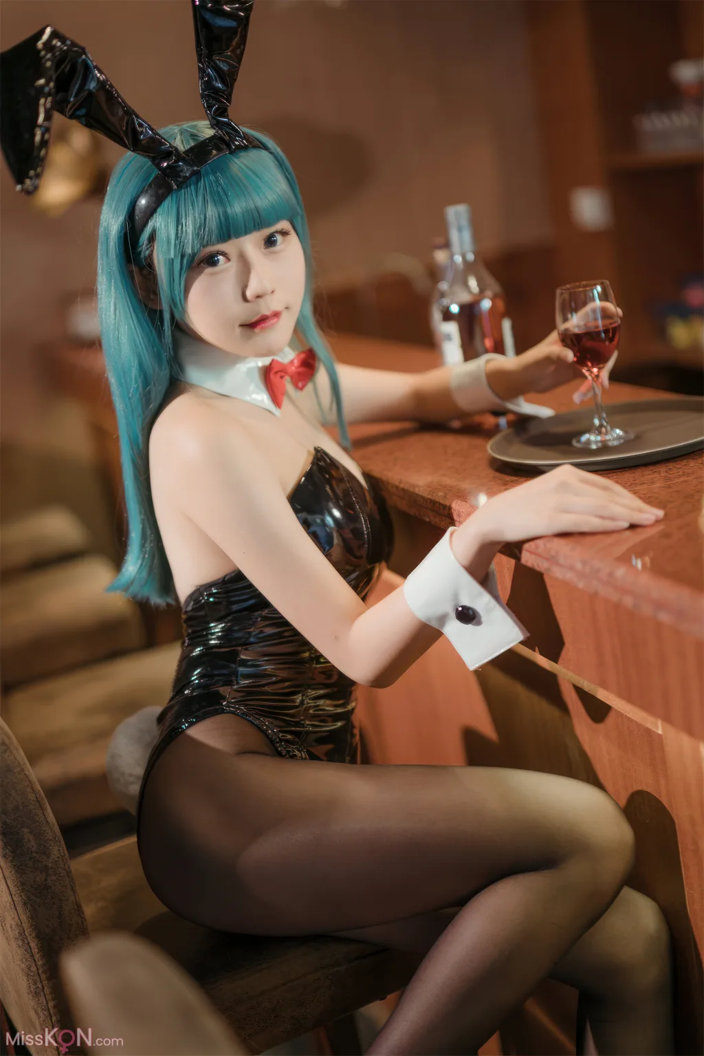 Coser@香草喵露露_ 七龙珠 布玛 兔女郎