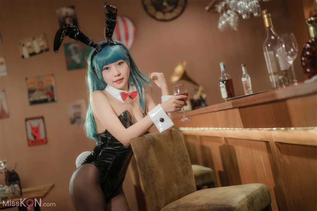 Coser@香草喵露露_ 七龙珠 布玛 兔女郎