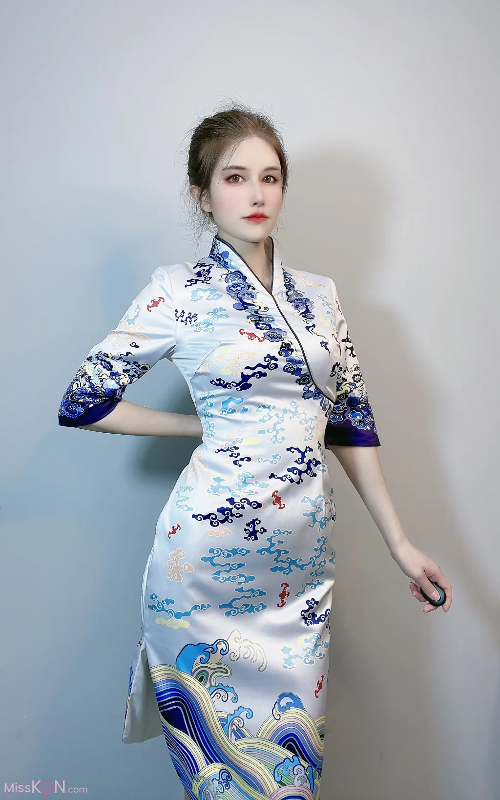 Coser@鹿八岁_ 预售期间附送自拍图