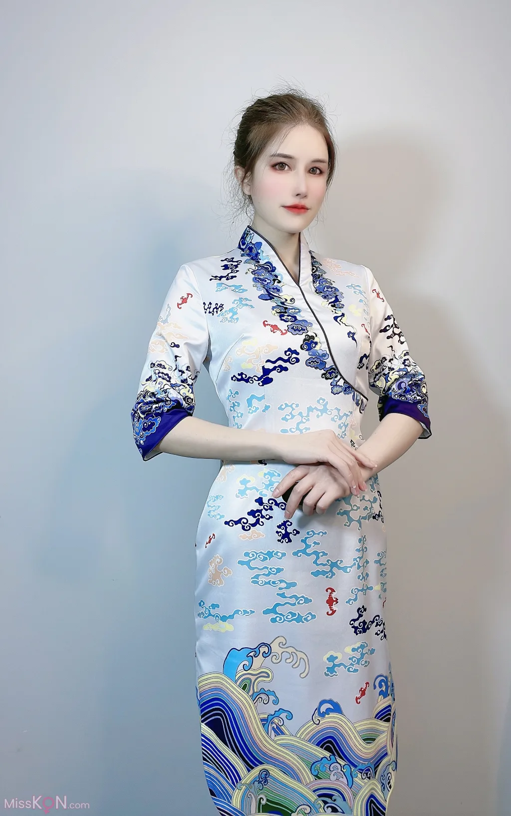 Coser@鹿八岁_ 预售期间附送自拍图