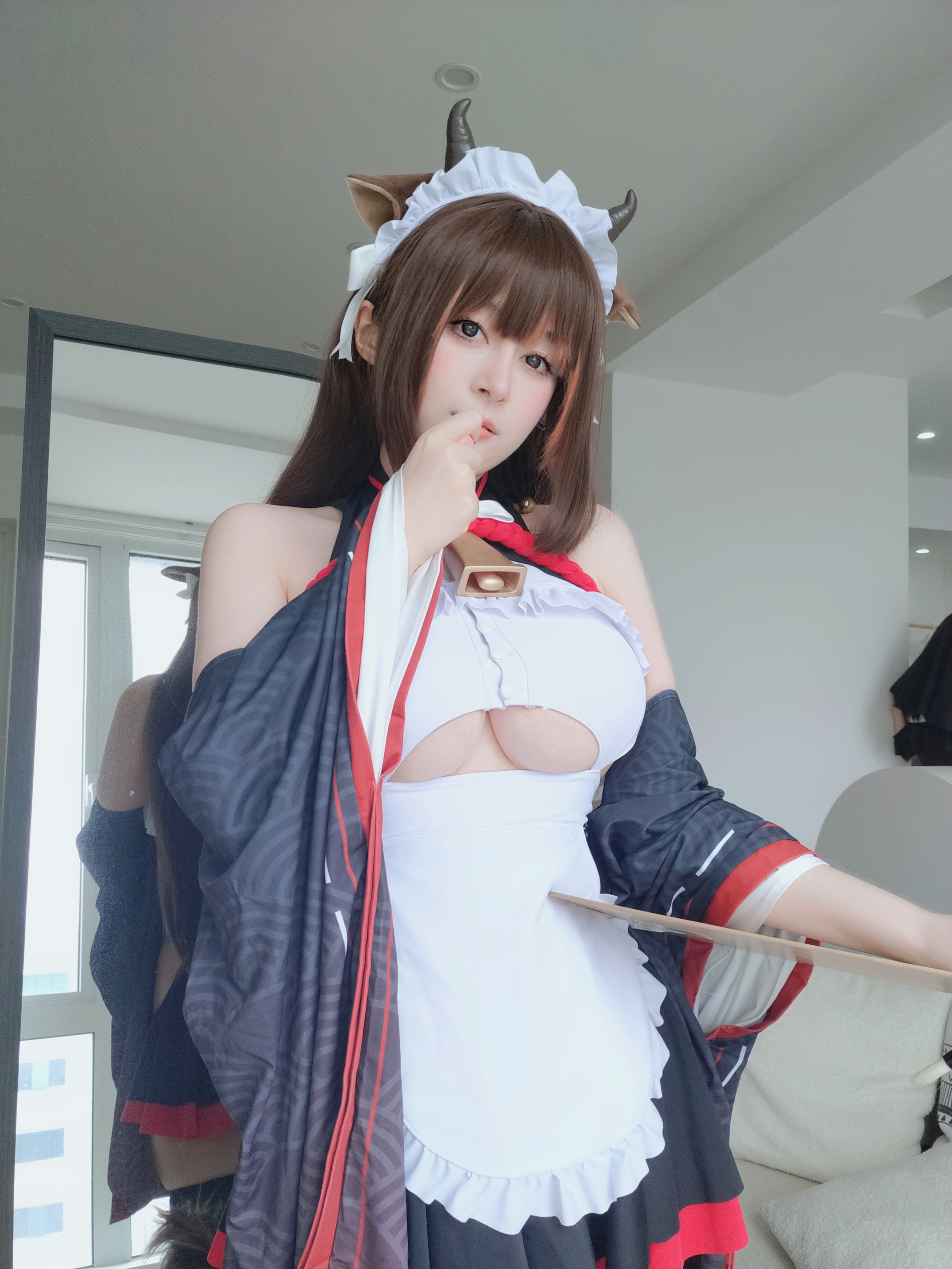 [Cosplay] Coser小姐姐白银 - 碧蓝航线 樫野