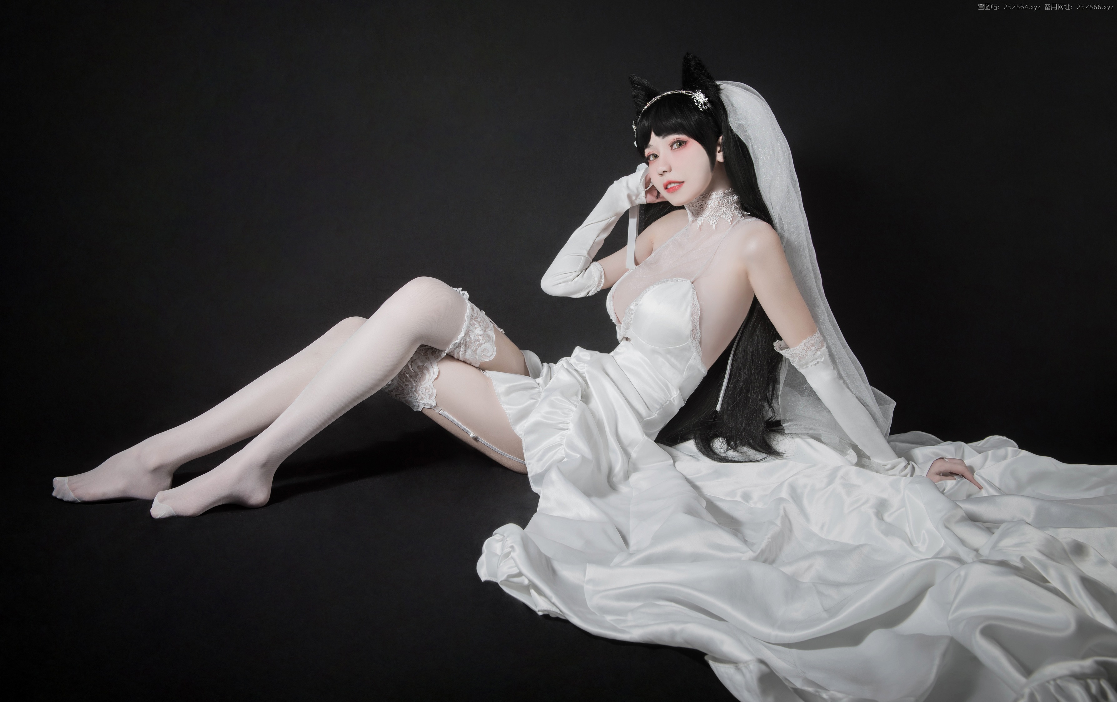 [Cosplay] Ni De Fu Qing 你的负卿 - Beloved Bride 爱宕花嫁